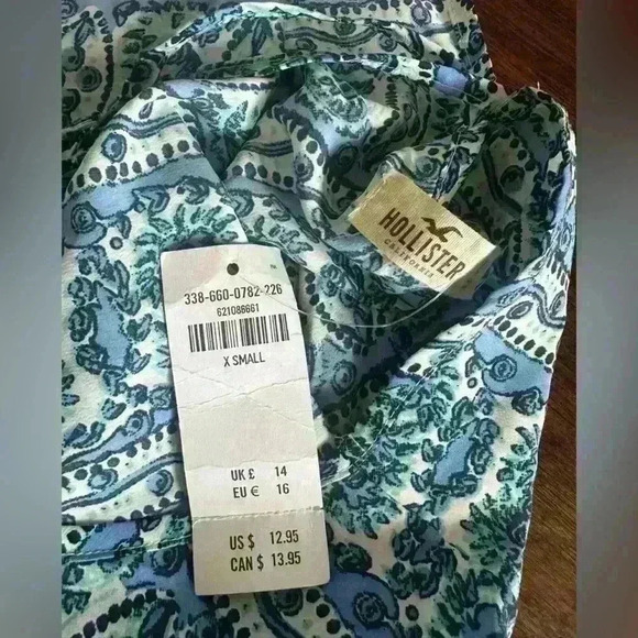 Hollister Tank Top - Picture 2 of 3